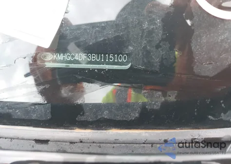 2011 Hyundai Genesis 4.6 from USA, damaged, VIN KMHGC4DF3BU115100